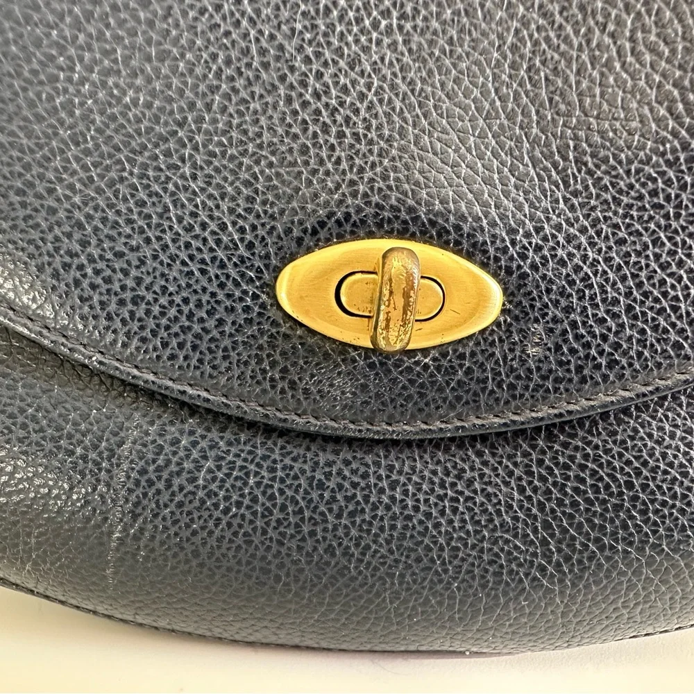 Low start Coach Midnight Blue Leather Crossbody Bag - Picture 4 of 7